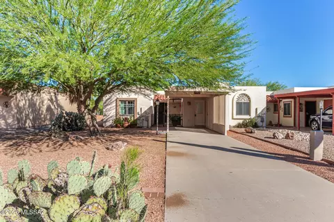 206 N Calle Acuarela, Green Valley, AZ 85614