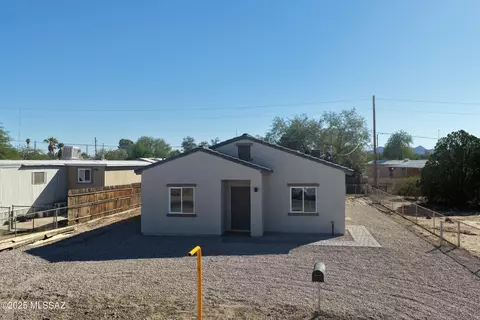 3001 W Palmyra St, Tucson, AZ 85705
