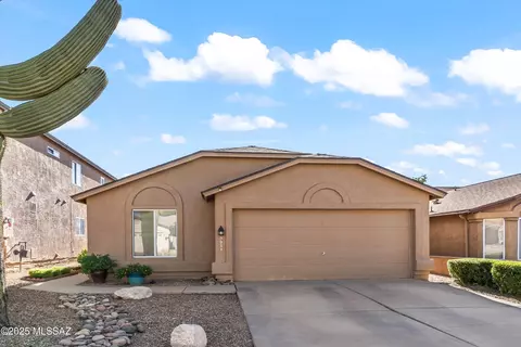 Exterior - 9048 E Orchid Vine Dr, Tucson, AZ 85747 photo 2 of 11