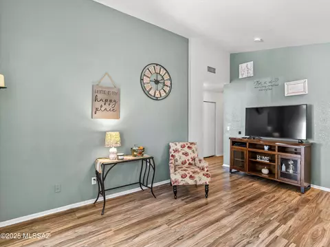 Living - 9048 E Orchid Vine Dr, Tucson, AZ 85747 photo 3 of 4