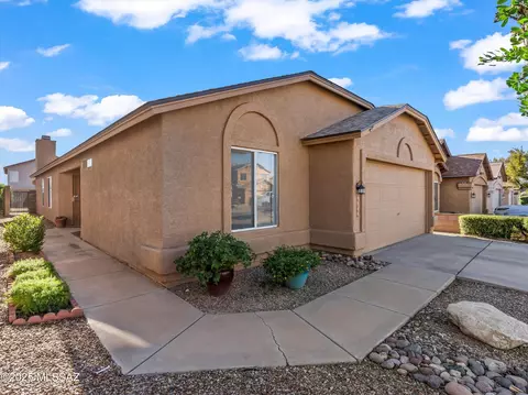 Exterior - 9048 E Orchid Vine Dr, Tucson, AZ 85747 photo 4 of 11