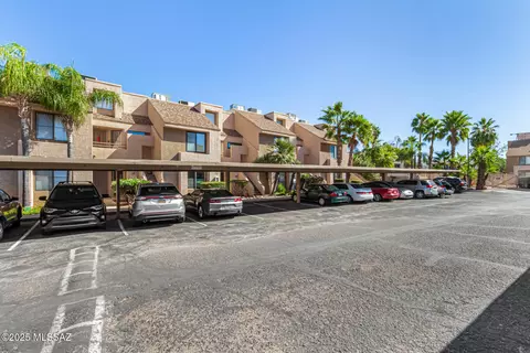 5675 N Camino Esplendora #2109, Tucson, AZ 85718