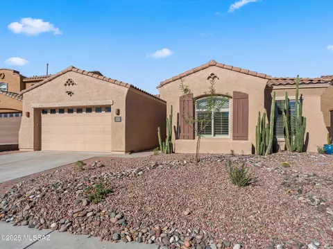 7861 N Blakey Ln, Tucson, AZ 85743