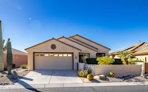 13597 N Buckhorn Cholla Dr, Marana, AZ 85658