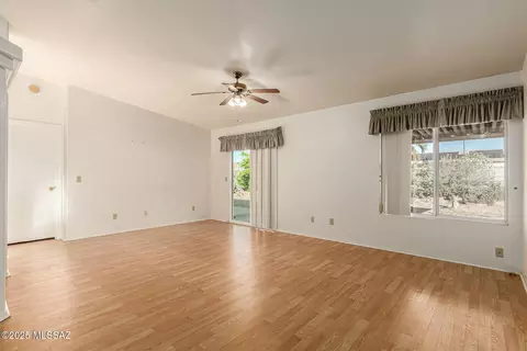 Living - 7973 S Teaberry Ave, Tucson, AZ 85747 photo 3 of 5