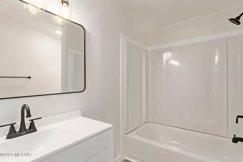 4091 E Swallowtail Ln, Tucson, AZ 85739 photo 17