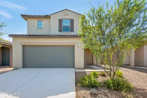 7035 W Inkwood Ln, Tucson, AZ 85757