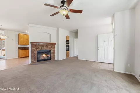 612 N Adams St, Benson, AZ 85602