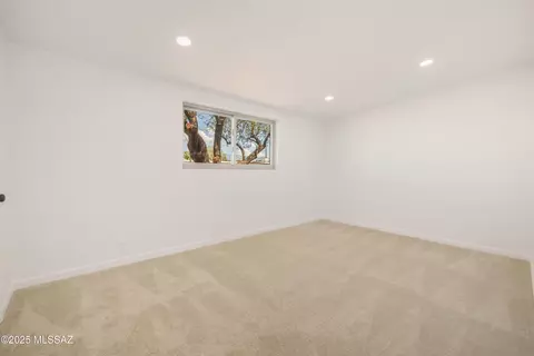 5202 E 24th St, Tucson, AZ 85711 photo 12