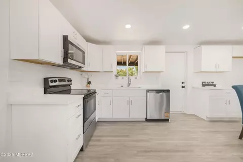 5202 E 24th St, Tucson, AZ 85711 photo 5