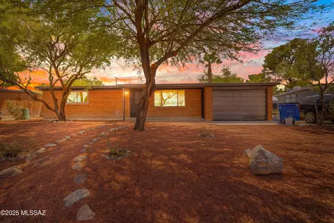 5202 E 24th St, Tucson, AZ 85711 photo 17