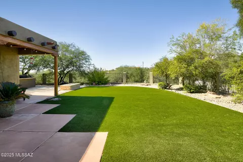 Exterior - 2425 N Cavalry Trl, Tucson, AZ 85749 photo 5 of 12