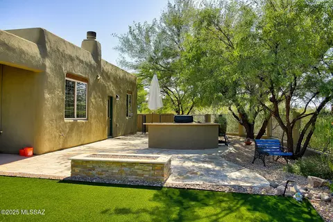Exterior - 2425 N Cavalry Trl, Tucson, AZ 85749 photo 9 of 12