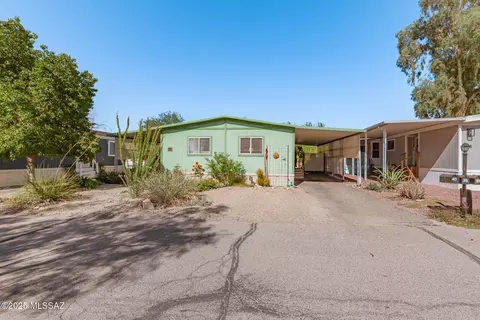1111 E Limberlost Dr #39, Tucson, AZ 85719