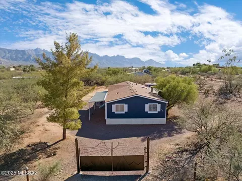 4240 E Pinto Ln, Tucson, AZ 85739