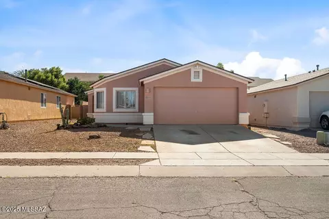 8838 E Mountain Spring Dr, Tucson, AZ 85747