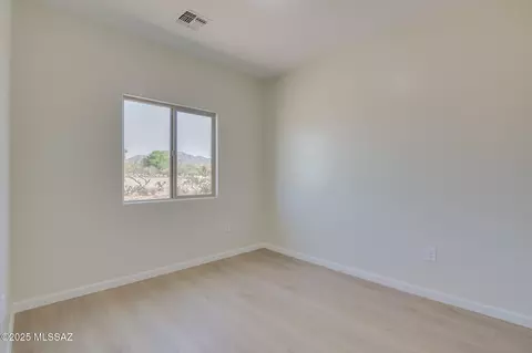 Bedroom - 441 N Vail View Rd, Vail, AZ 85641 photo 3 of 6