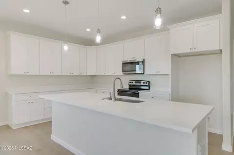 Kitchen - 441 N Vail View Rd, Vail, AZ 85641 photo 1 of 2