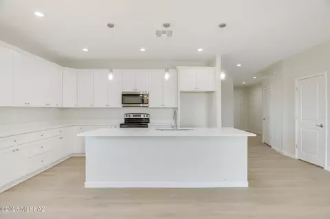 Entry Way - 441 N Vail View Rd, Vail, AZ 85641 photo 5 of 5