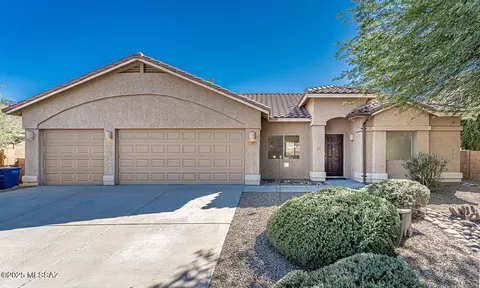 3714 E Fjord Pony Rd, Tucson, AZ 85739