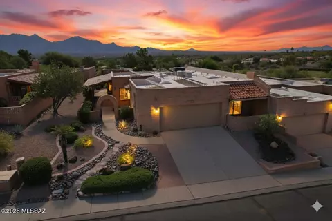 751 W Desert Trl, Green Valley, AZ 85622