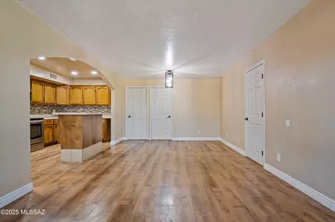 Living - 2002 E Pinon Dr, Tucson, AZ 85706 photo 6 of 8