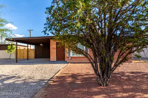 3656 E 23rd St, Tucson, AZ 85713