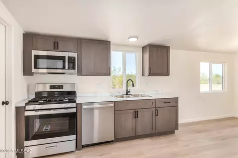 5405 N Puma Rd, Marana, AZ 85653