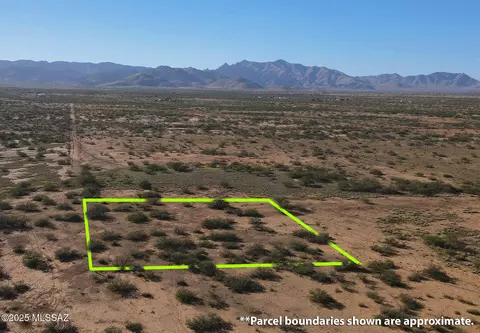 1 E Lot E Carney St, Pearce, AZ 85625