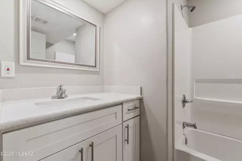 Bath - 3014 E Beverly Dr, Tucson, AZ 85716 photo 3 of 4