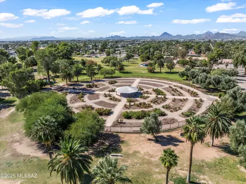 View/Area - 3014 E Beverly Dr, Tucson, AZ 85716 photo 3 of 3