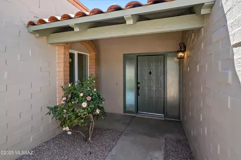 4136 E Megan Dr, Tucson, AZ 85712