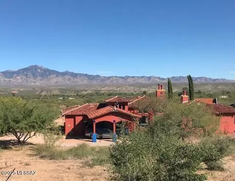 42 Calle Agua Tranquila Rd, Tubac, AZ 85646