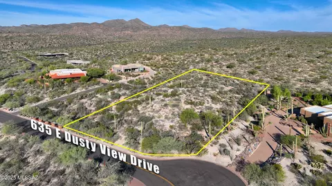 635 E Dusty View Dr, Oro Valley, AZ 85755