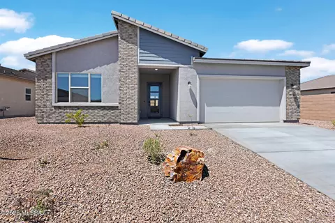 14626 N Blue Juniper Ln, Marana, AZ 85658
