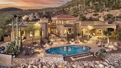 260 N Resort Hills Pl, Tucson, AZ 85745