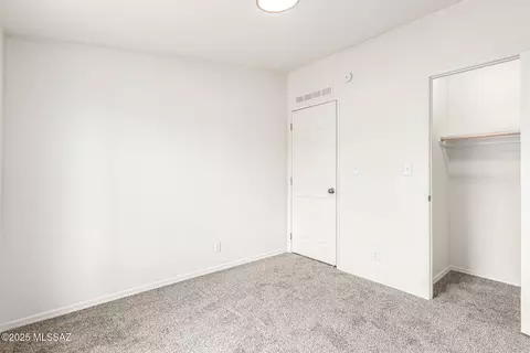 10055 S Big Thunder Dr, Vail, AZ 85641 photo 23