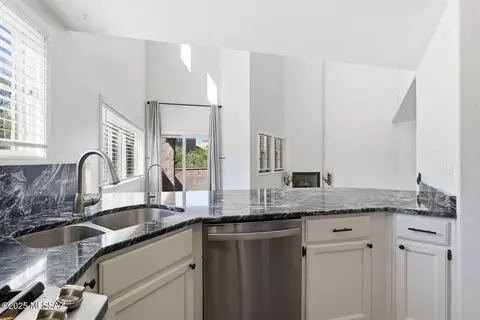 508 S Stephanie Loop, Tucson, AZ 85745 photo 12