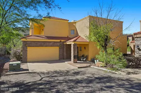 508 S Stephanie Loop, Tucson, AZ 85745