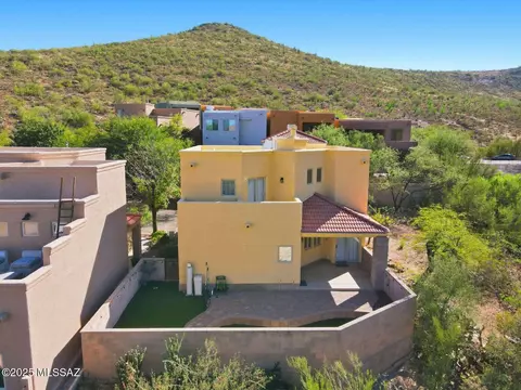 508 S Stephanie Loop, Tucson, AZ 85745 photo 3