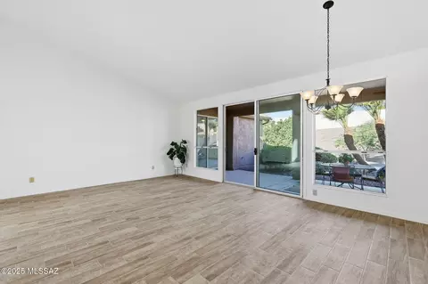 Living - 64384 E Round Robin Ln, Tucson, AZ 85739 photo 6 of 9