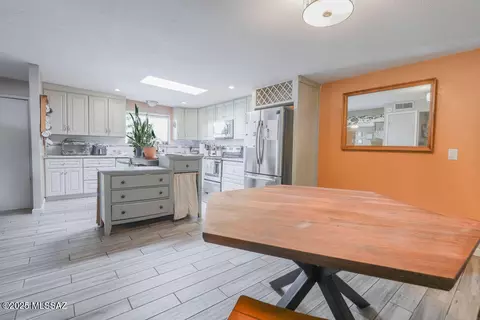 Kitchen - 7330 E 32nd St, Tucson, AZ 85710 photo 3 of 3