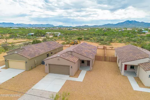 View/Area - 3166 E Andrada Rd, Vail, AZ 85641 photo 5 of 7