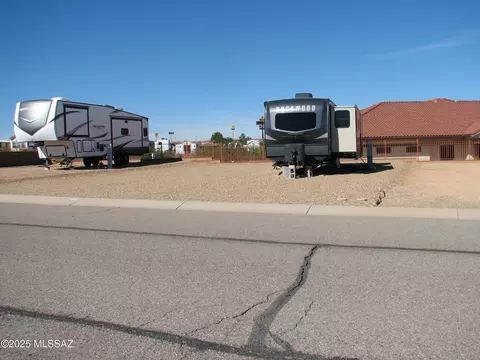 104 Casa Del Rio, Benson, AZ 85602