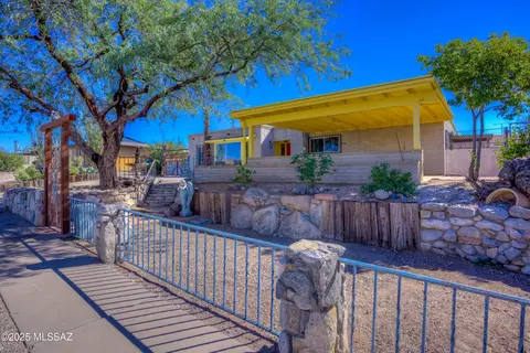141 W George Truit St, Corona De Tucson, AZ 85641