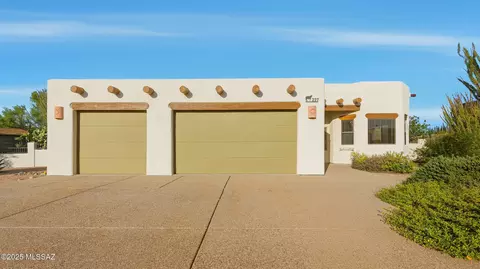 227 S Montgomery Ave, Corona De Tucson, AZ 85641