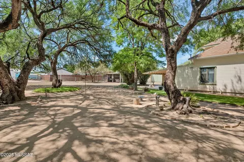 Exterior - 138 E 6th St, Benson, AZ 85602 photo 5 of 8