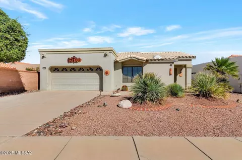 1735 E Broken Bow Way, Oro Valley, AZ 85755