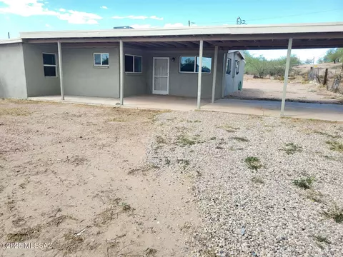 10110 S Green Dr, Tucson, AZ 85756