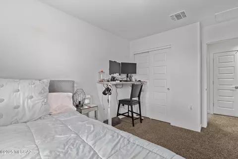Bedroom - 12767 E Joffroy Dr, Vail, AZ 85641 photo 4 of 8